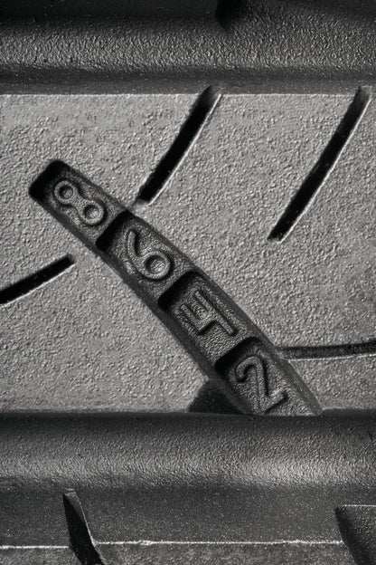 Goodyear Assurance Outlast 215/60R16 95V All- Season Tire