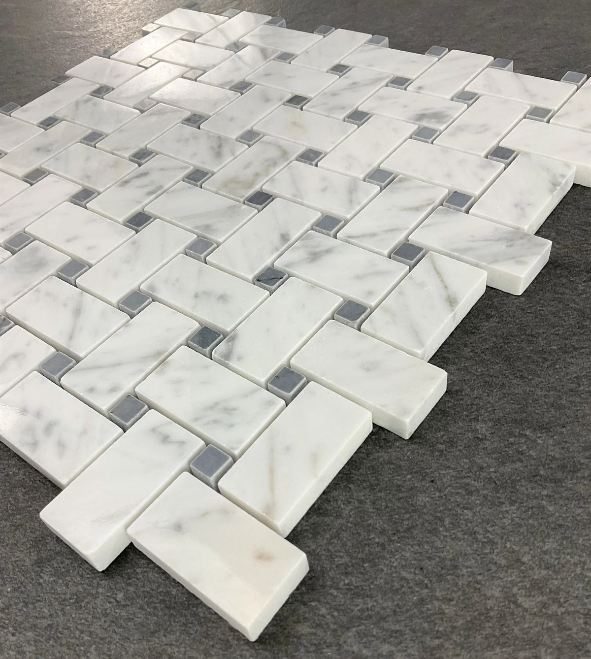 10 Sheets of 1" x 2" White Cararra and Gray Dot Basketweave Marble Mosaic Wall & Floor Tile