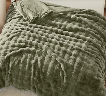 Brooklyn Loom Bubble Faux Fur 100% Microfiber Polyester  Twin XL Blanket in Green, All Season, Adult Size, OEKO-TEX Certified