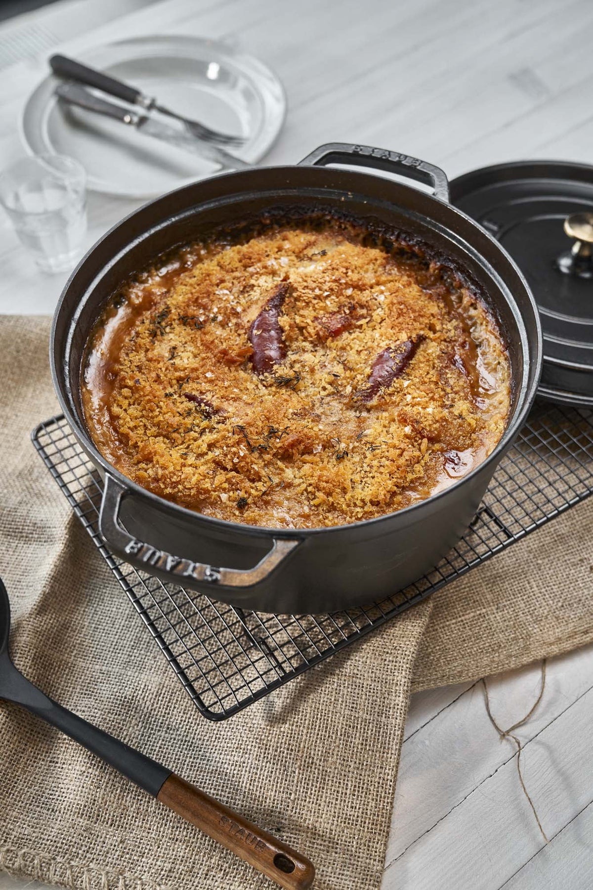 Staub Cast Iron 7-qt Round Cocotte - Grenadine