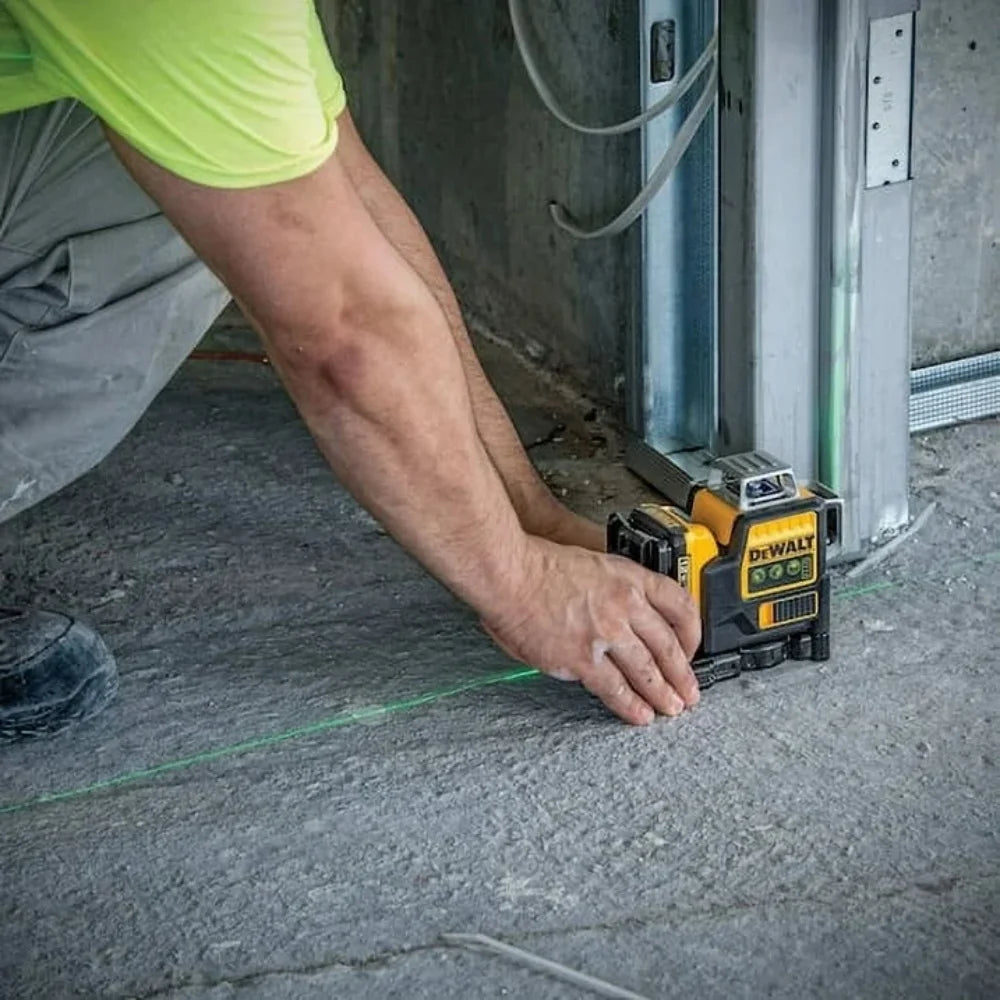 DeWalt? DW089LG 12V Max Laser Level, 3-Way 360 Green Degrees Professional Architectural Laser, Rotary and Linear Laser Levels???for Laser for Home Renovation Layout or Architectural Design