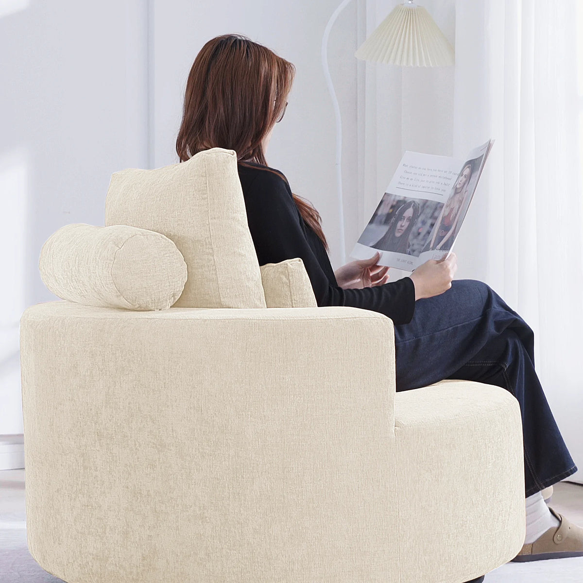 Fumahaus Upholstered Swivel Accent Chair, Oversized Comfy Round Sofa Chair with Two Pillows, Leisure Sofa Chair for Living Room Bedroom, Beige