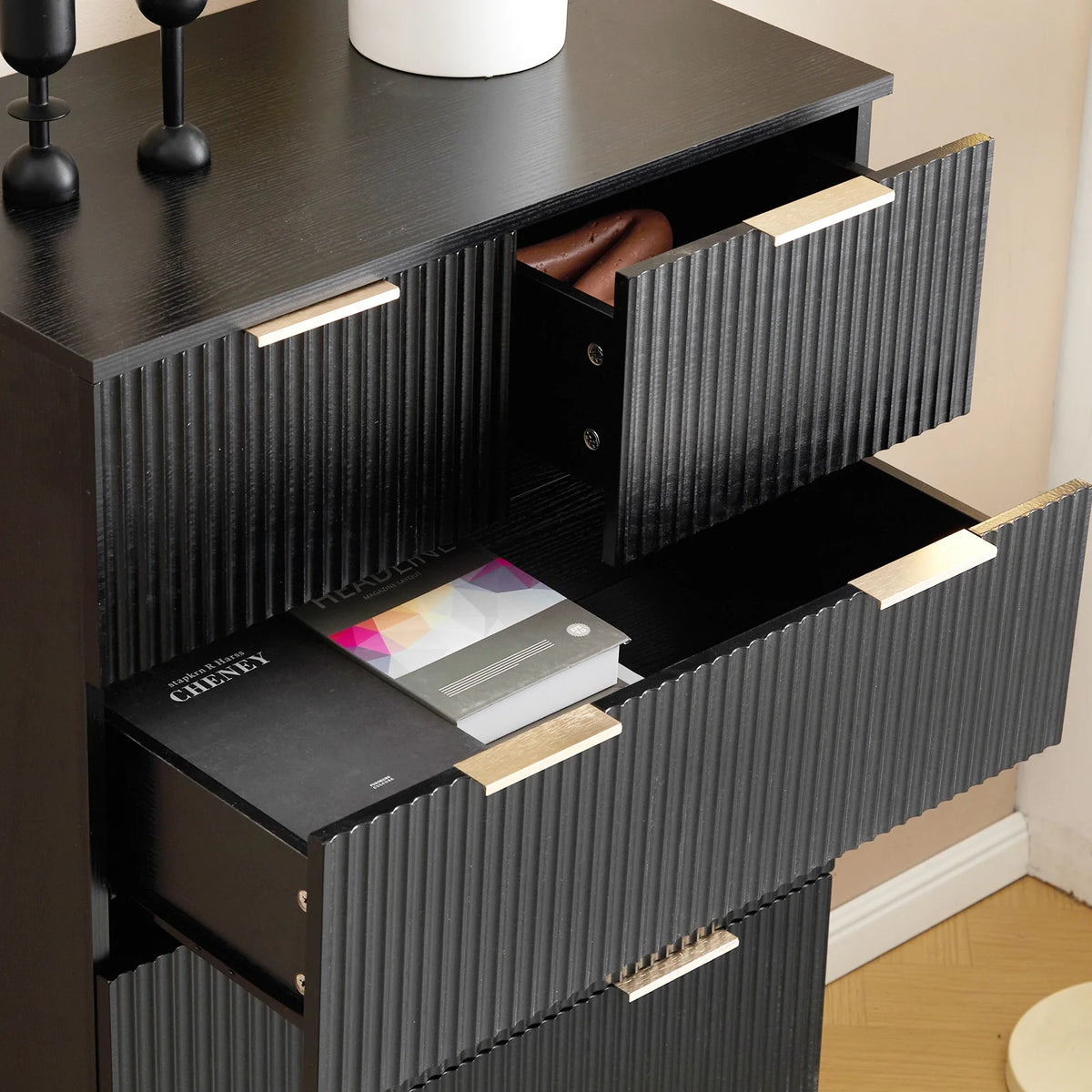 UBesGoo Dresser for Bedroom Wood 4 Drawers Dressers, Fluted Modern Dresser, White