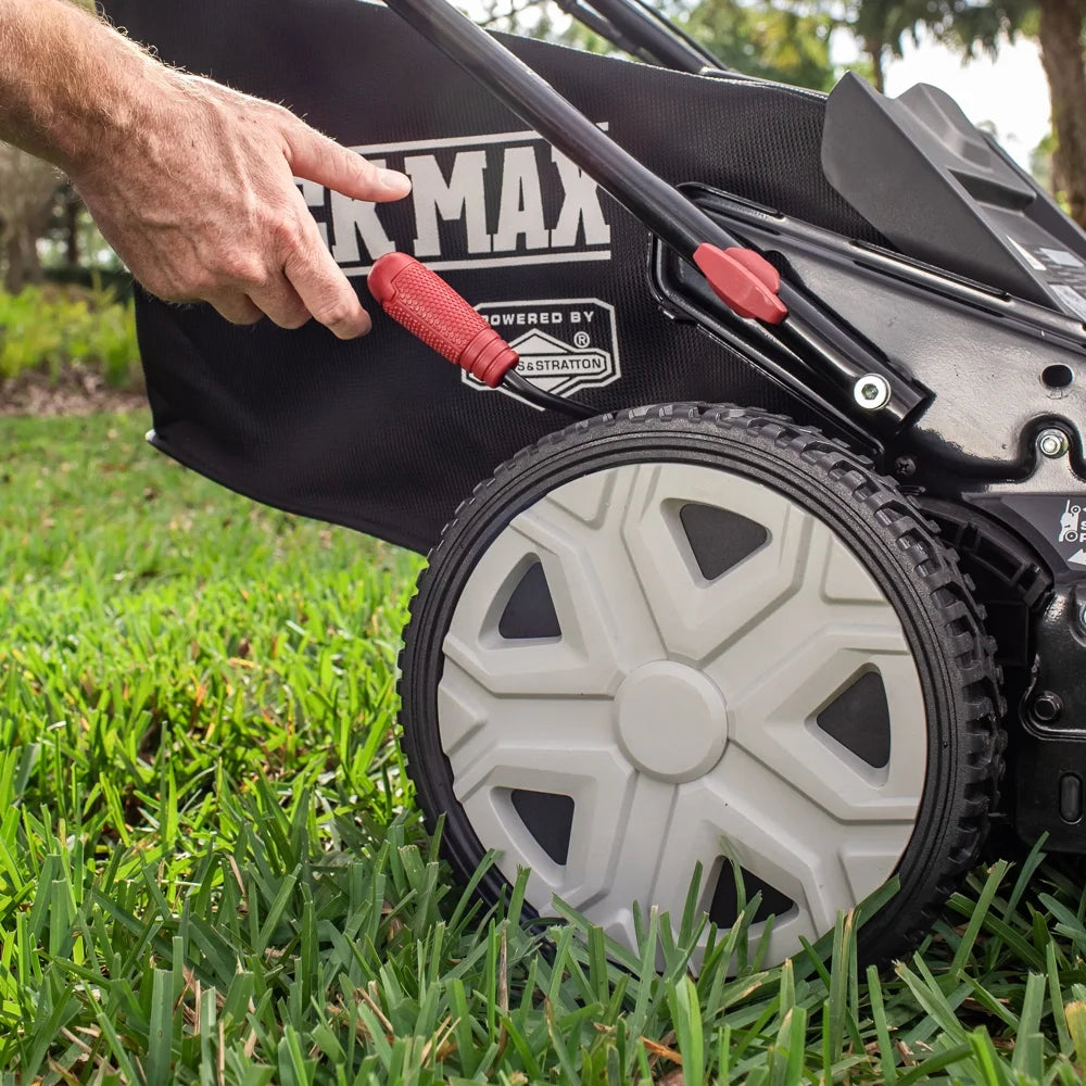 Black Max 21" Self-Propelled Walk-Behind Mower with 150cc 625 Series Briggs and Stratton Engine
