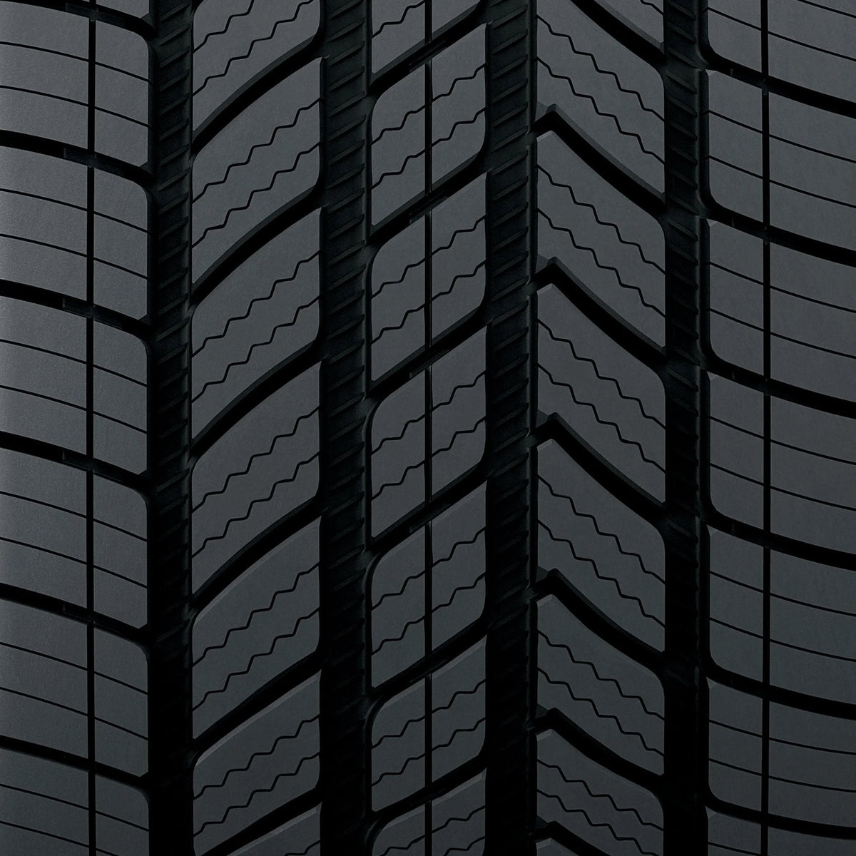 Bridgestone Turanza QuietTrack All-Season 225/50R17 94 V Tire