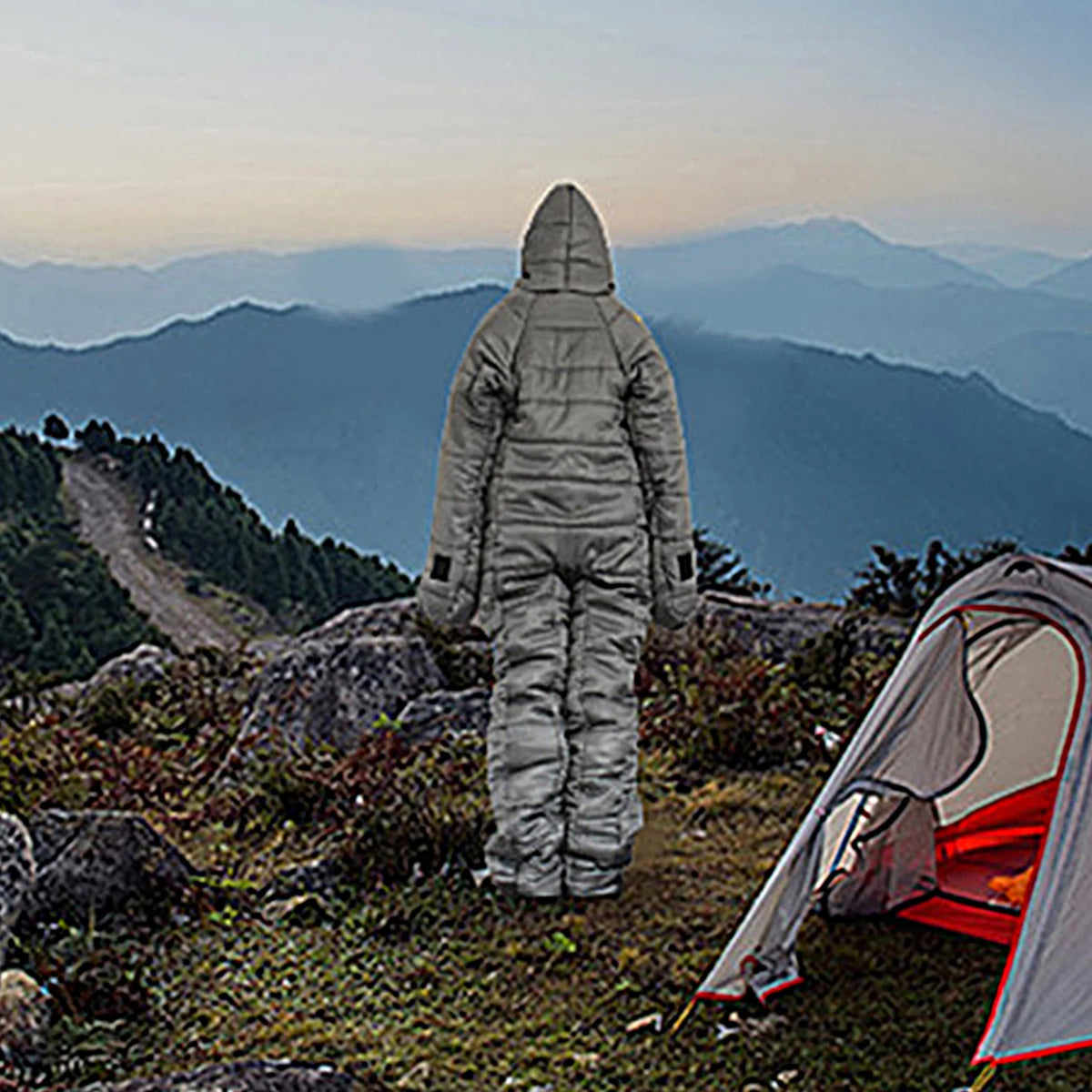 Sleeping Bag Ergonomics Folding Windproof Hollow Cotton Filling Sleeping Portable Outdoor Camping Sleeping Bag for Hiking
