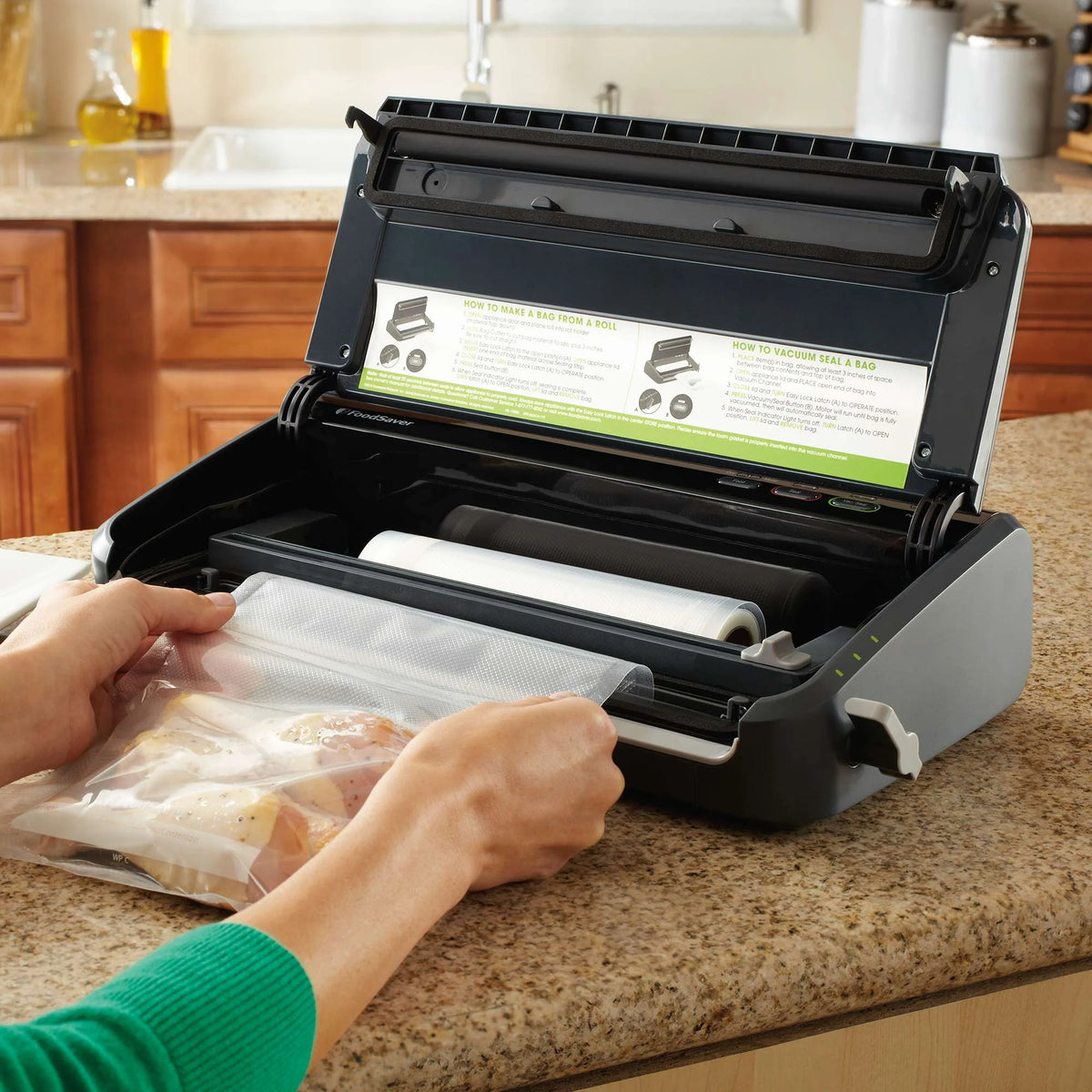 FoodSaver FM2100-000 Vacuum Sealing System for Food Preservation