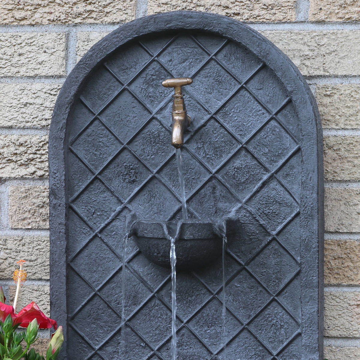 Sunnydaze Messina Polystone Outdoor Solar Wall Fountain, Bronze