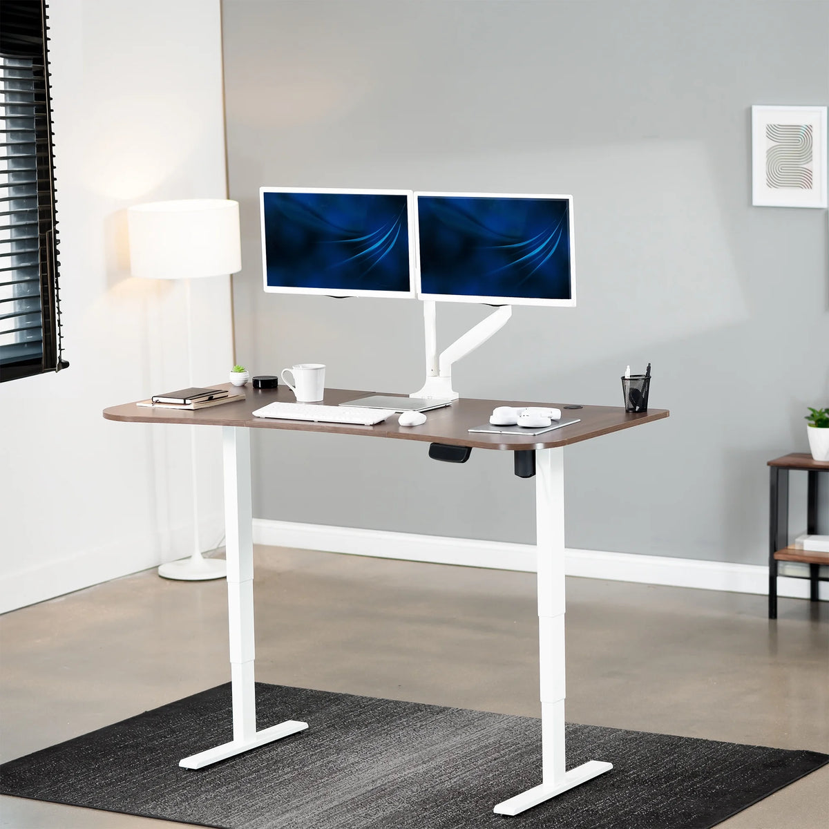VIVO Reclaimed Wood / Black 63�?x 32�?Electric Height Adjustable Stand Up Desk