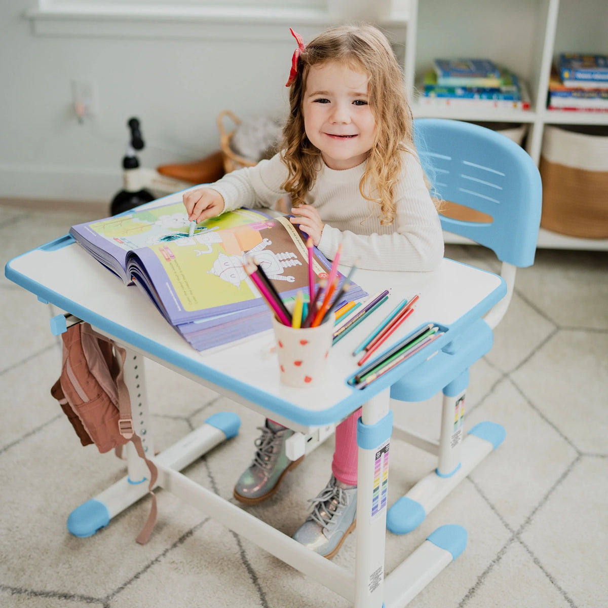 Mount-It! Kids Desk and Chair Set, Blue