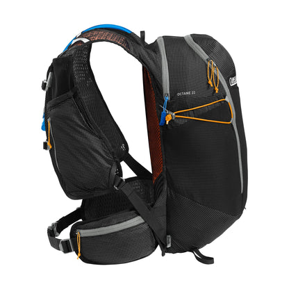 Camelbak Octane™ 22, Fusion 2L, Black/Apricot