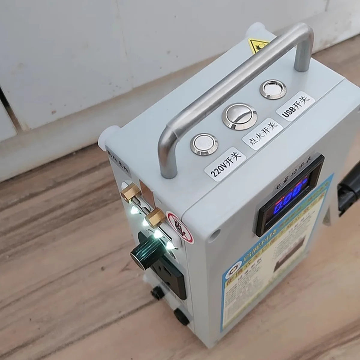 Hand Crank Generator Portable Outdoor Emergency Power Supply Mobile Phone Charger DC5V 12V 110V 200 Watts