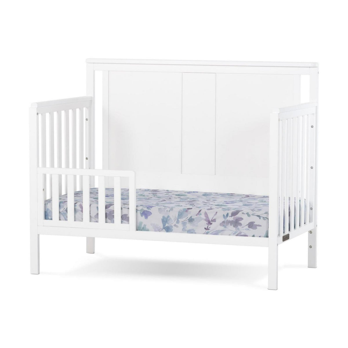 Child Craft Quincy 4-in-1 Convertible Crib. Baby Crib Converts to Day Bed. Toddler Bed and Full Size Bed. 3 Adjustable Mattress Positions. Non-Toxic. Baby Safe Finish (Matte White)