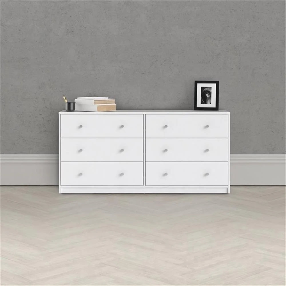 Home Square 4 Piece Bedroom Set With Dresser, Chest and 2 Nightstands in White