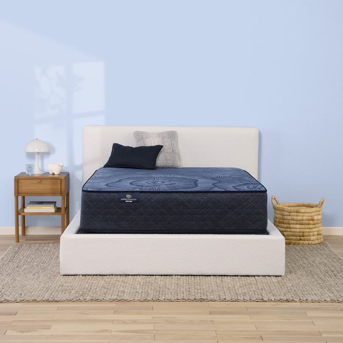 Serta Perfect Sleeper Radiant Rest 14" Hybrid Plush Mattress -Queen