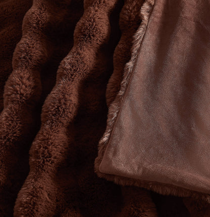 Brooklyn Loom Bubble Faux Fur 100% Microfiber Polyester  Twin XL Blanket in Green, All Season, Adult Size, OEKO-TEX Certified