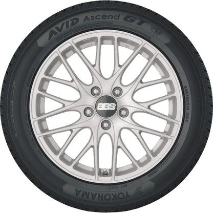 Set of 2 Yokohama Avid Ascend GT 225/40R18 92V Tires 2254018 225 40 18