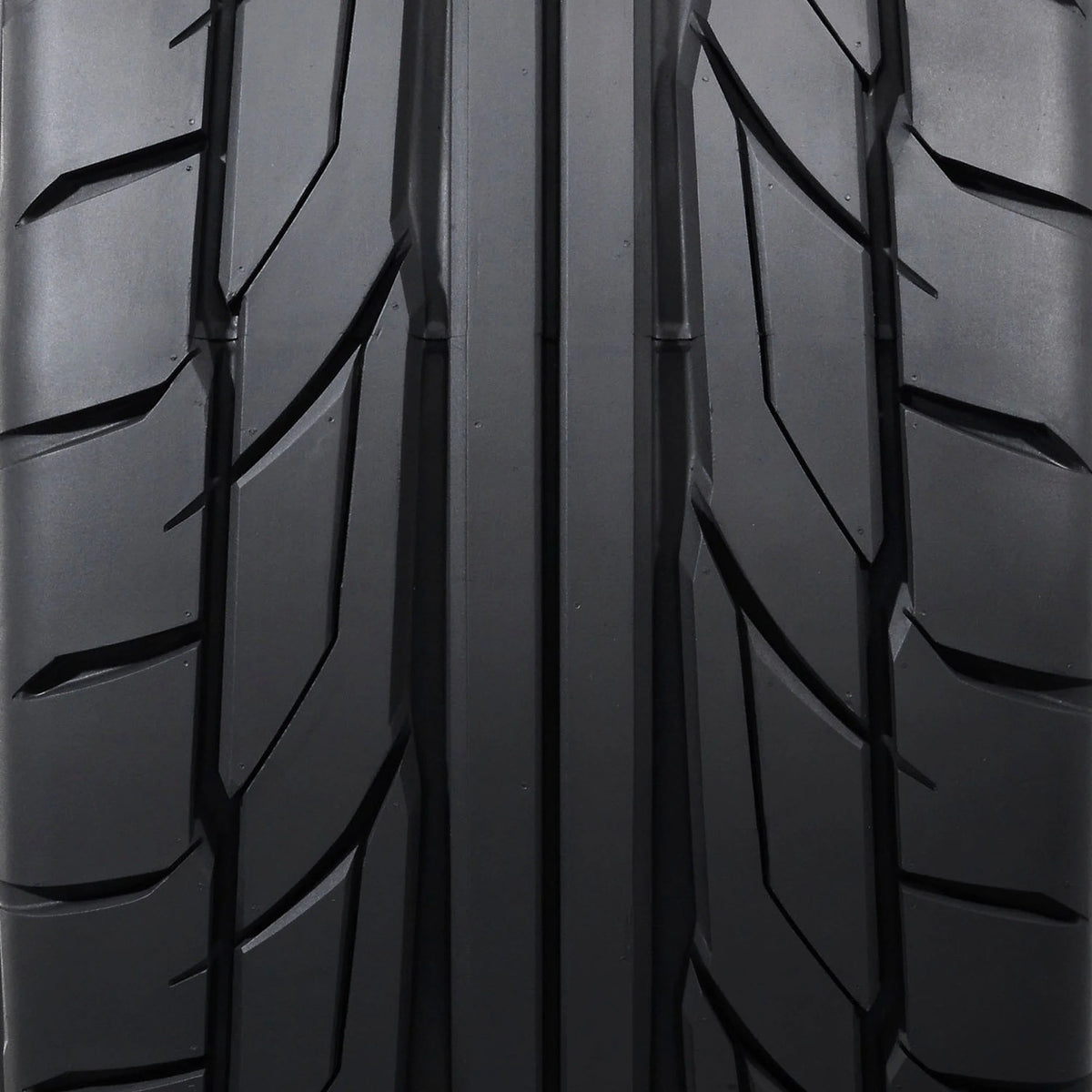 Nitto NT555 G2 UHP 255/45ZR17 102W XL Passenger Tire
