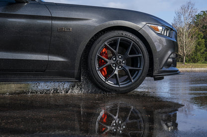 Michelin Pilot Sport All Season 4 245/40Zr19/Xl 98Y Tire Fits: 2016-23 Chevrolet Malibu LT, 2013-15 Chevrolet Malibu LTZ