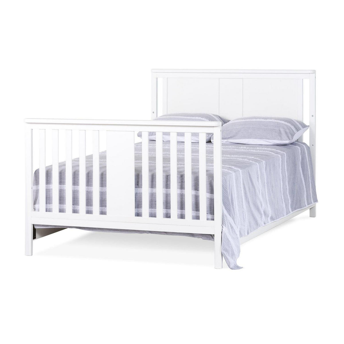 Child Craft Quincy 4-in-1 Convertible Crib. Baby Crib Converts to Day Bed. Toddler Bed and Full Size Bed. 3 Adjustable Mattress Positions. Non-Toxic. Baby Safe Finish (Matte White)