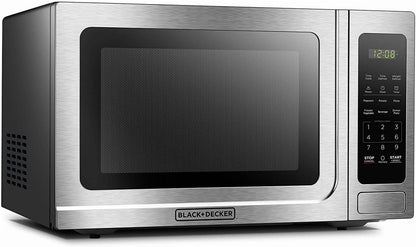 BLACK+DECKER 1.4 cu ft Countertop Microwave Ovens in Stainless Steel