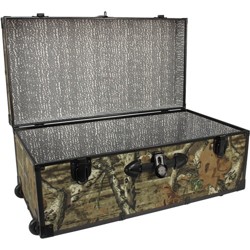 Seward Collegiate Collection Footlocker Trunk with Wheels
