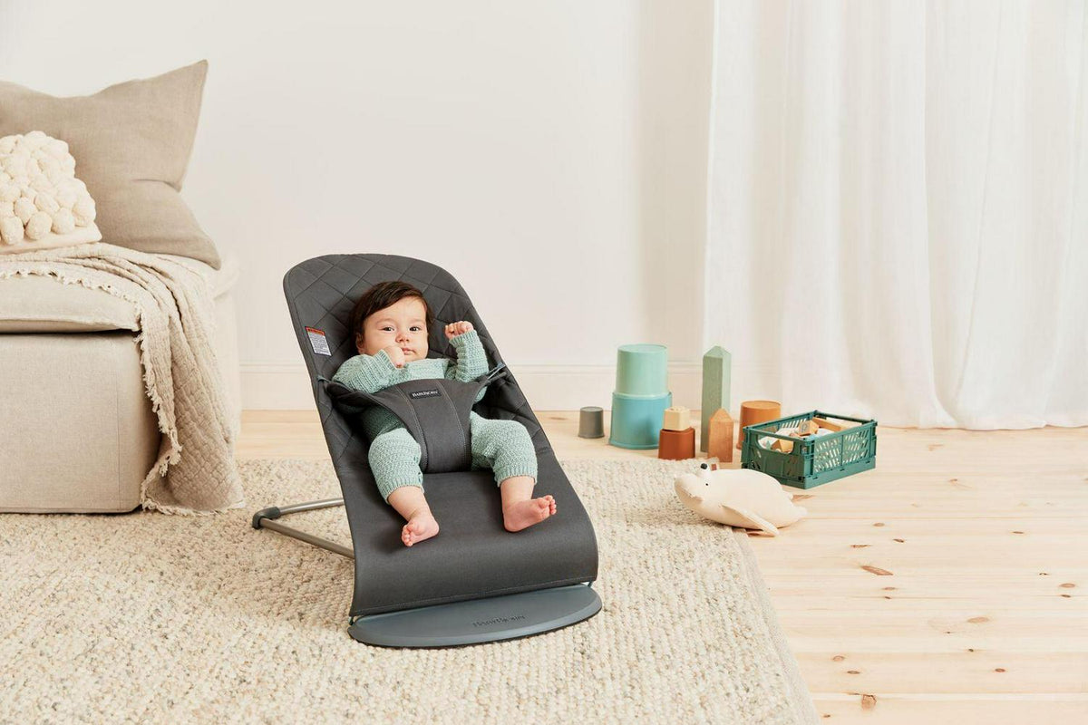 BabyBjorn Bouncer Bliss Baby Bouncers with Cotton. Classic Quilt. Anthracite