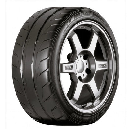 Nitto NT555RII 275/40-18 94 W Tire