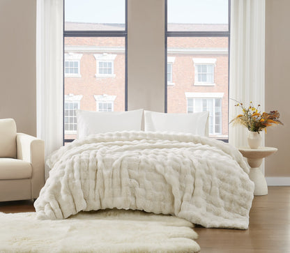 Brooklyn Loom Bubble Faux Fur 100% Microfiber Polyester  Twin XL Blanket in Green, All Season, Adult Size, OEKO-TEX Certified