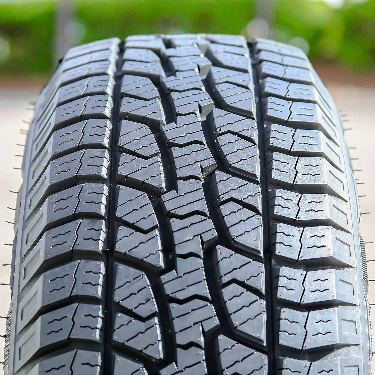 Westlake SL369 235/75R16 112S All Terrain A/T High Performance Truck Tires 24761002 / 235/75/16 / 2357516 Fits: 1999-2001 Chevrolet Silverado 1500 LT, 2005-07 Chevrolet Trailblazer LT
