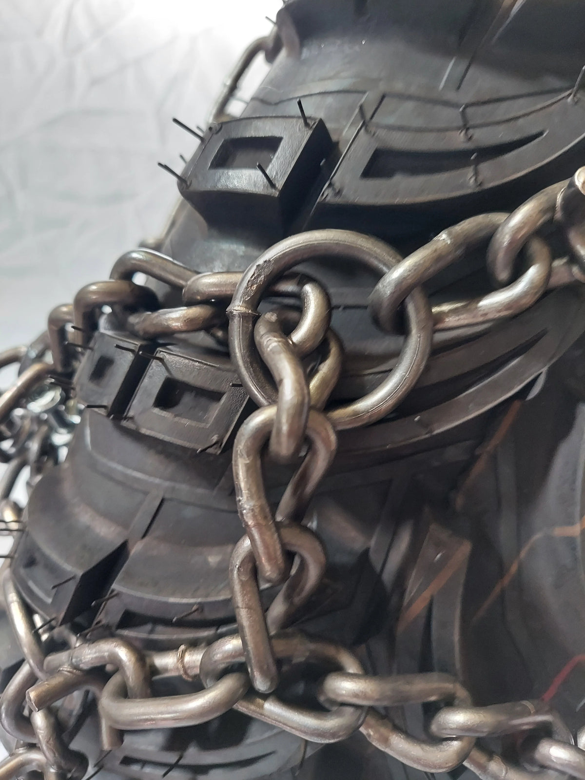 Grizzlar GTN-728 ATV Diamond Studded&nbsp;Tire Chains 26x9-12 26x10-12 26x10.5-14 26x12-10 27x10-12 27x9-10 27x9-12 28x10-12