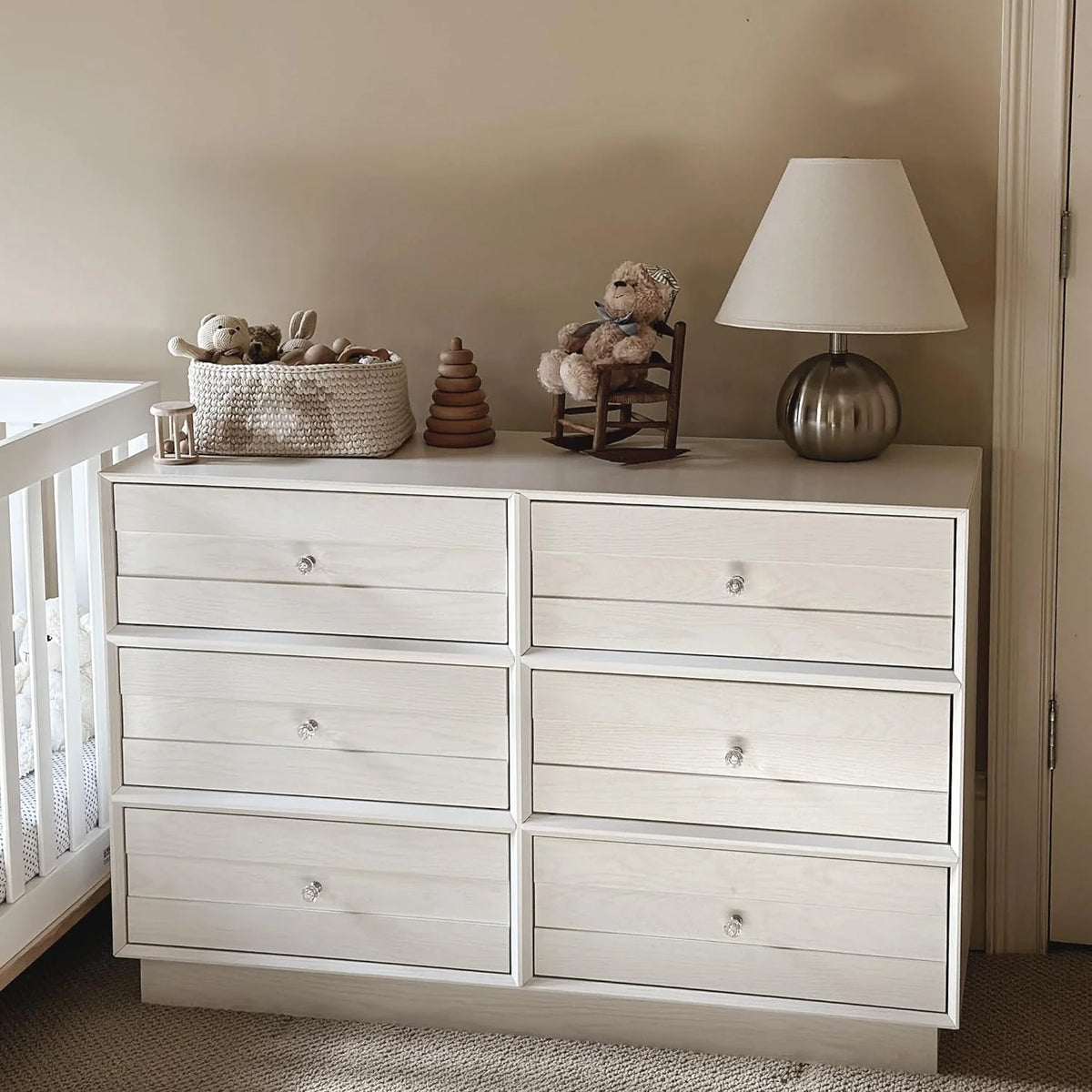Heynemo Beige 6 Drawer Dresser, Fluted Modern Wood Chest