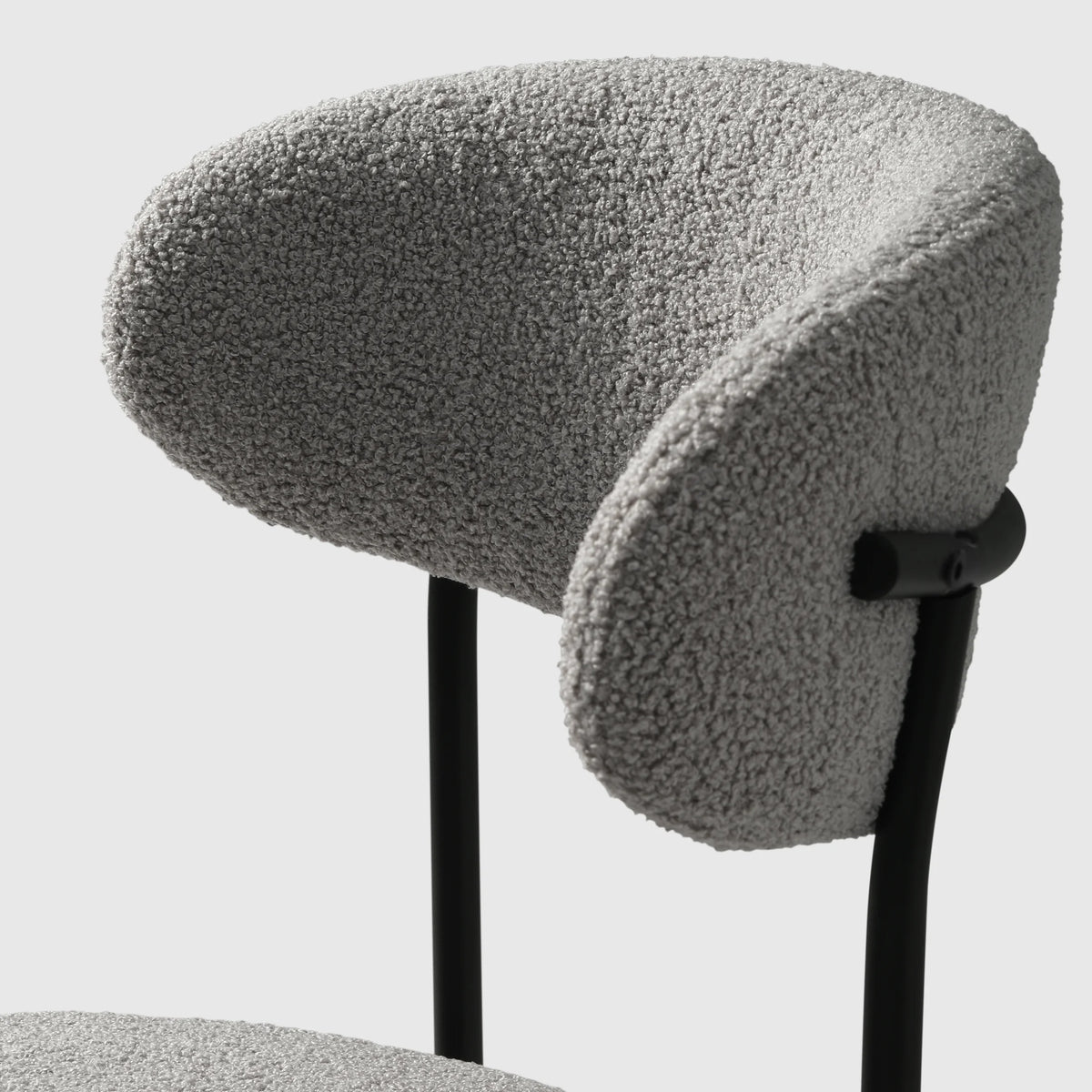 WestinTrends Alexandria Mid-Century Modern Upholstered Sherpa Round Dining Chairs (Set of 4), Sunset Gold